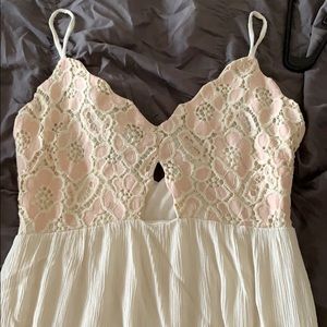 Venus Keyhole White Maxi Dress w/ Pink Eyelet Top